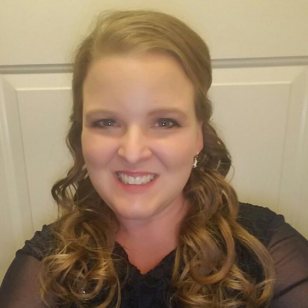 Meet your Posher, Tavia